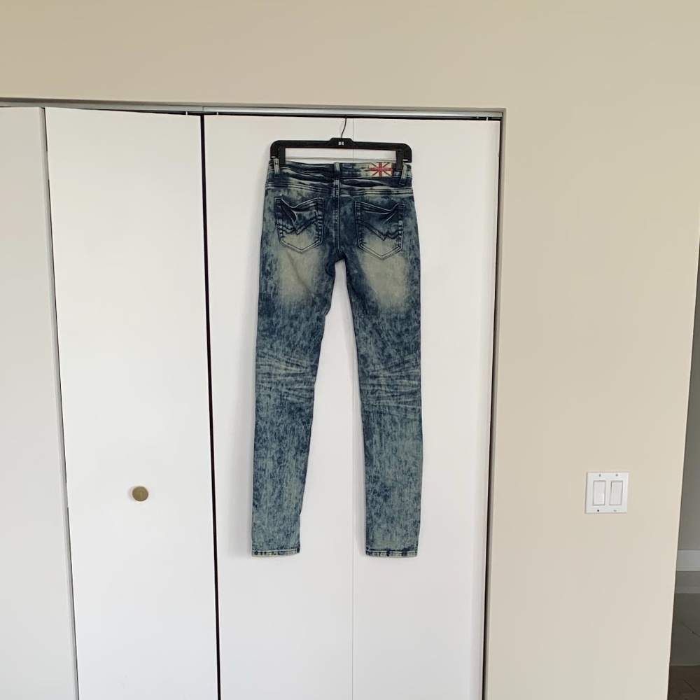 Jeans - Picture 2 of 2